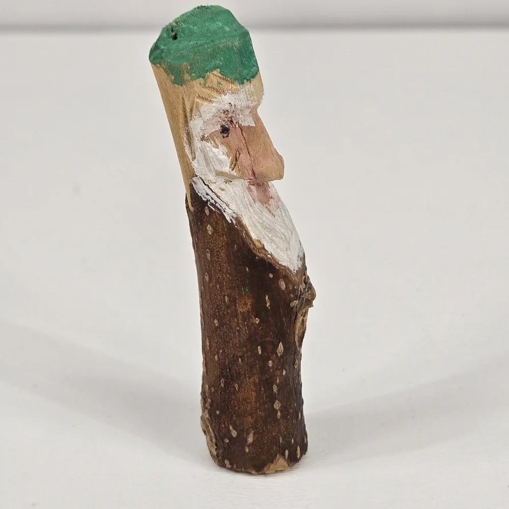 VTG Hand Carved Cottonwood Bark Folk Art Skinny Santa Claus‎ Elf Holiday